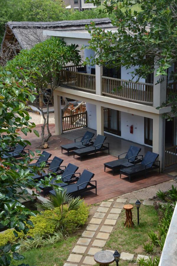 The Garden Lodge Pereybere - Piscine & Jardin Pereybere Beach Exterior photo