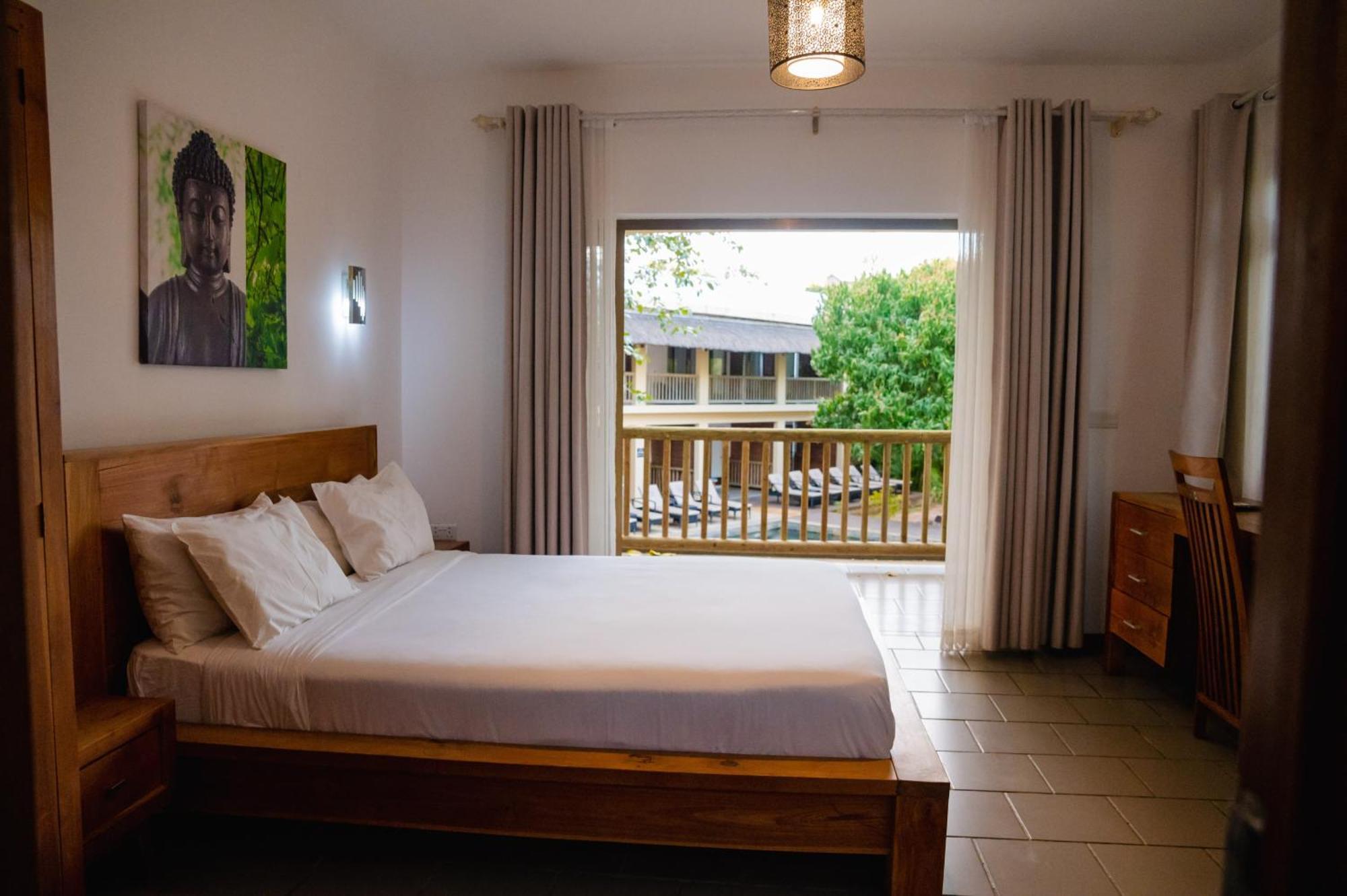 The Garden Lodge Pereybere - Piscine & Jardin Pereybere Beach Exterior photo